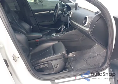 2017 Audi S3 2.0T Premium Plus z USA, uszkodzony, nr VIN WAUB1GFF1H1025258